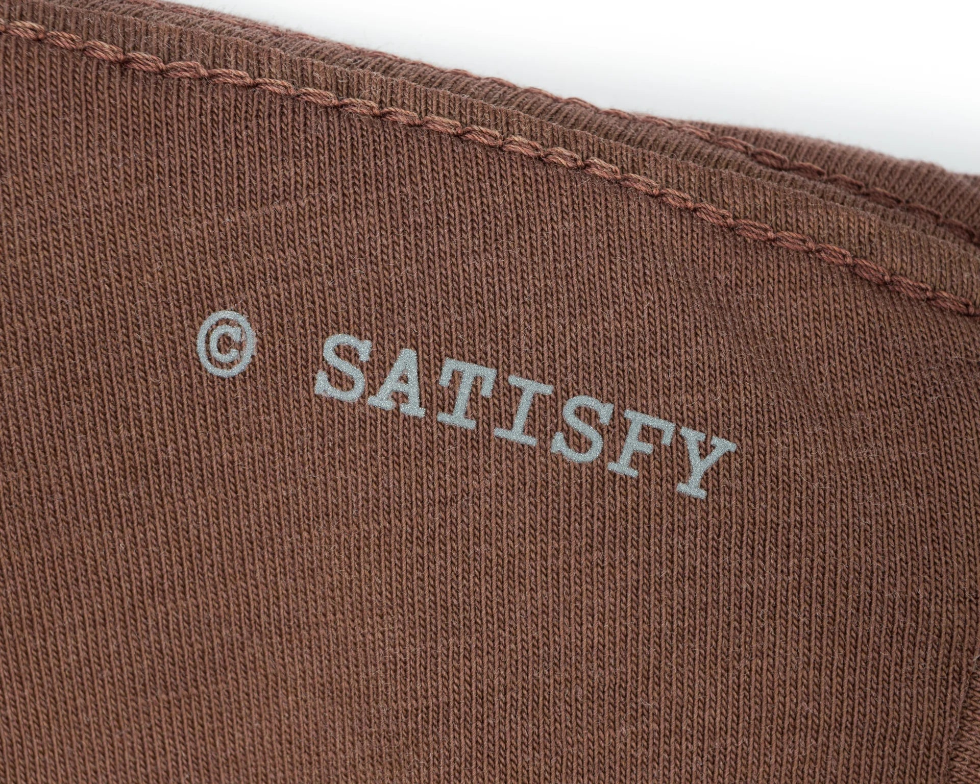SATISFY MOTHTECH™ T-SHIRT RUNNING CULT MEMBER