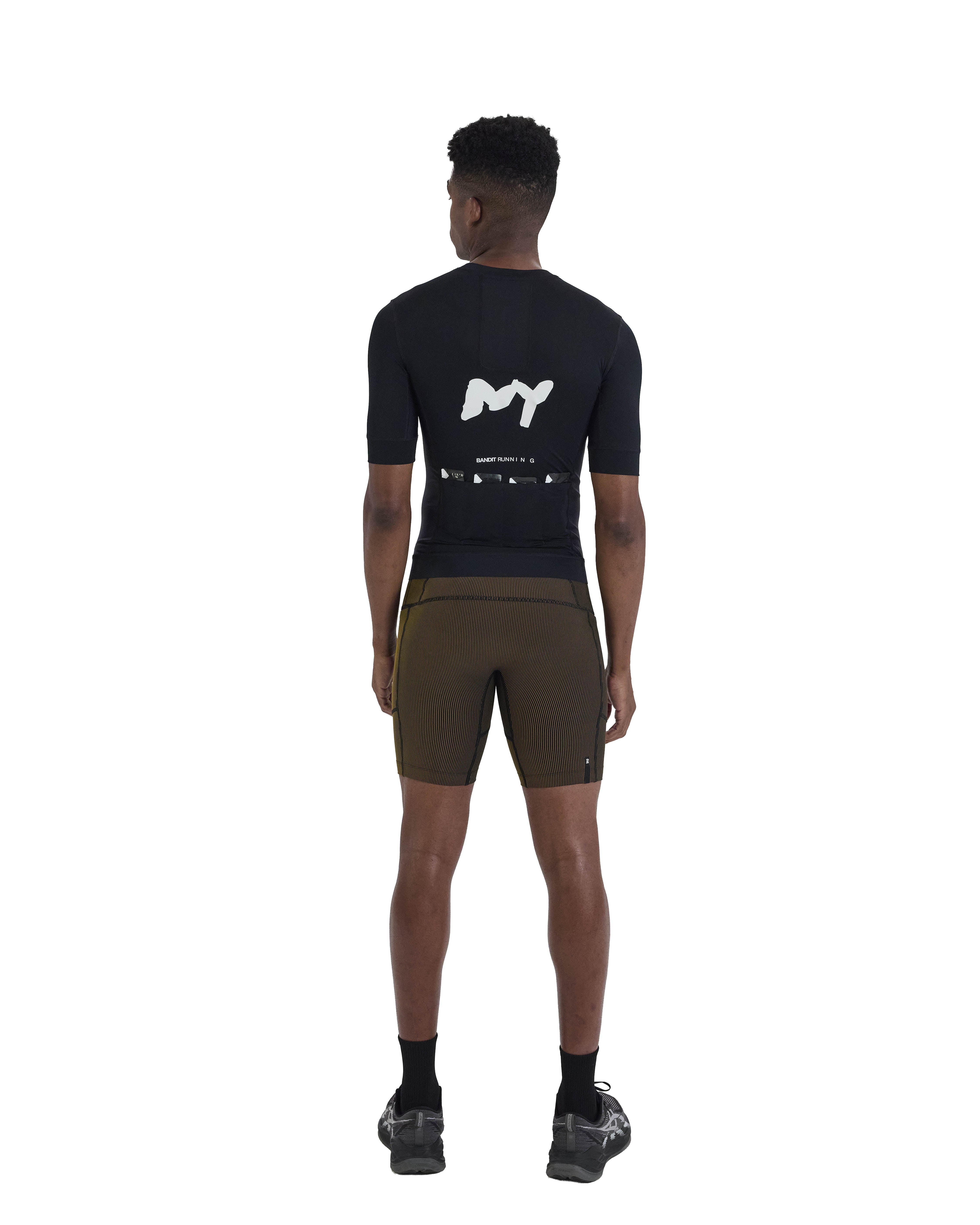 Bandit Running Pieced Short Sleeve Zip Top