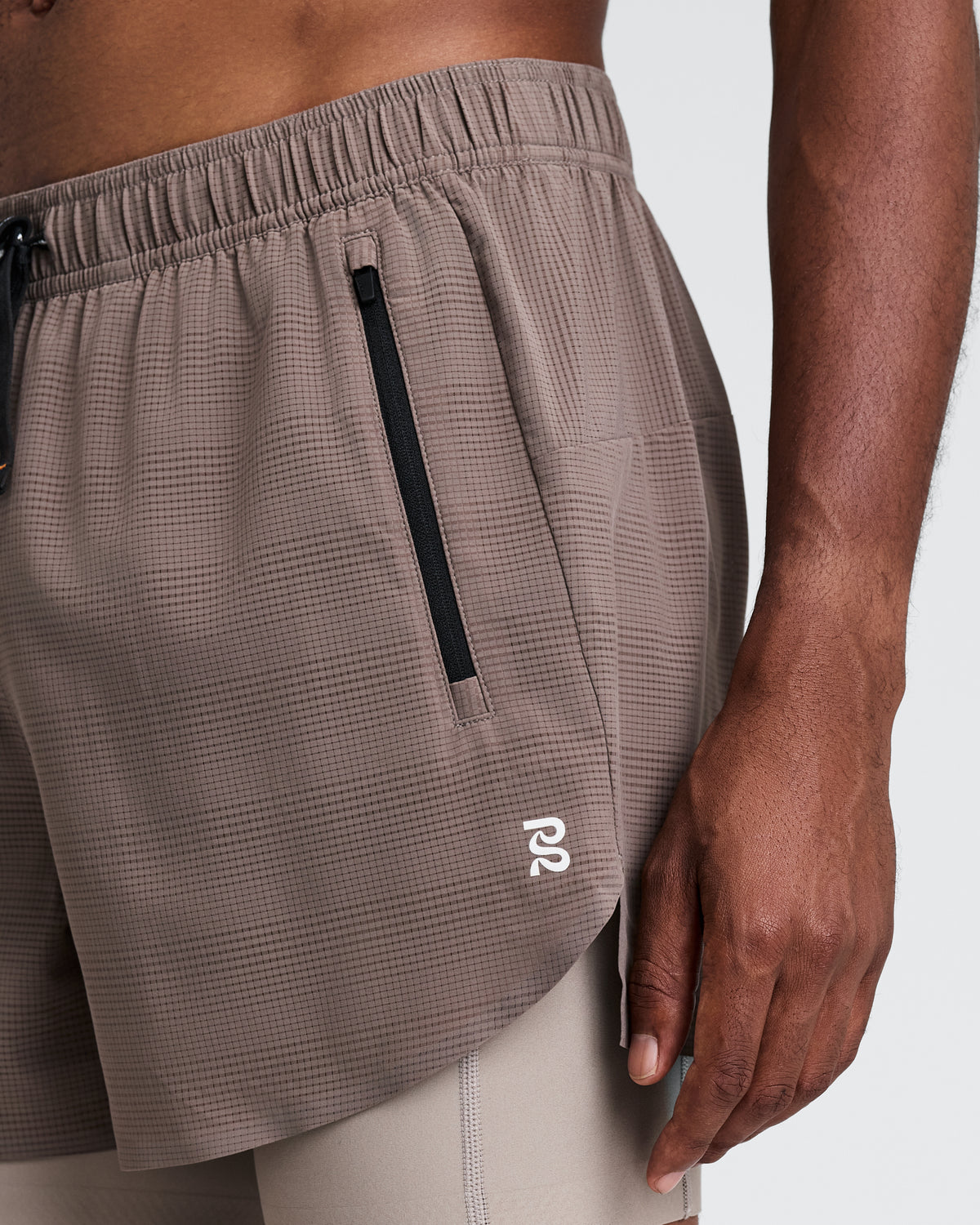 BANDIT RUNNING — MEN'S COOLGRID™ DUO SHORT — COCOA