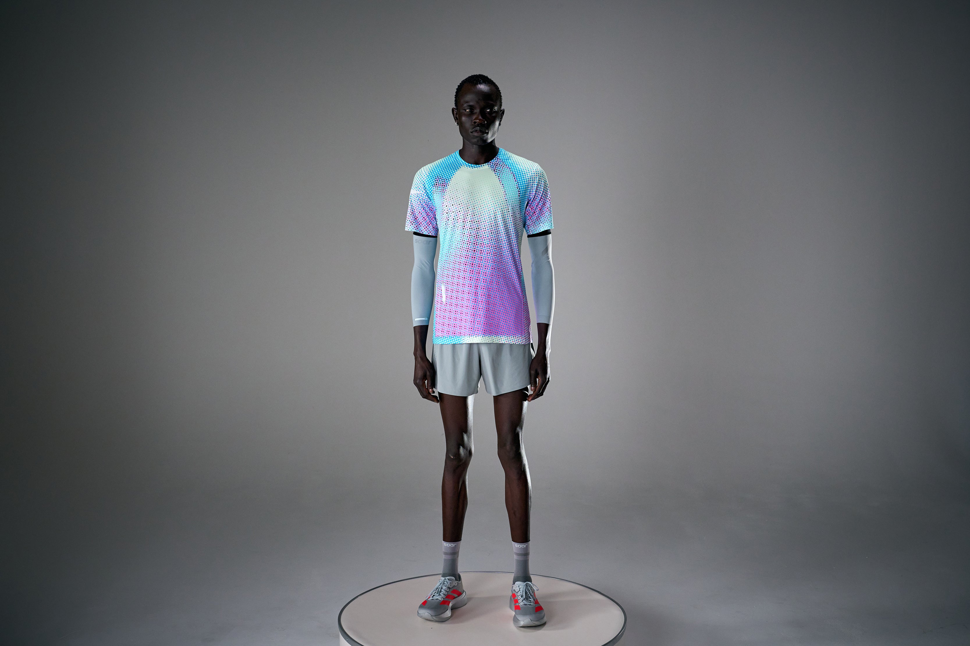 SOAR MEN'S PRINTED TECH TEE