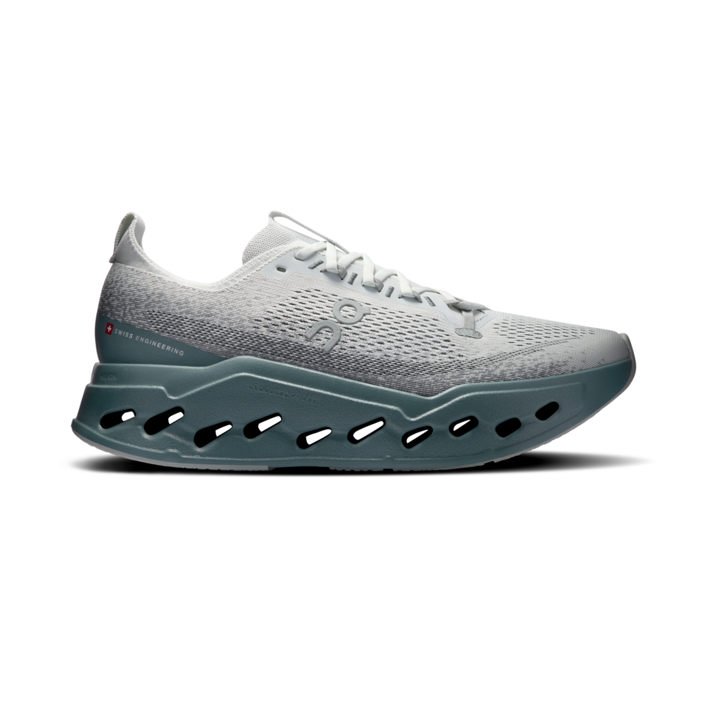 ON Cloudsurfer Max M