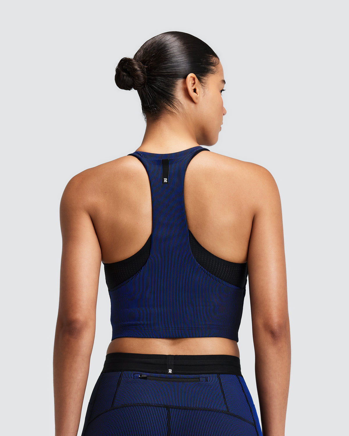 BANDIT RUNNING Women's Striped Cadence™  Pop Stitch V-Neck Race Crop