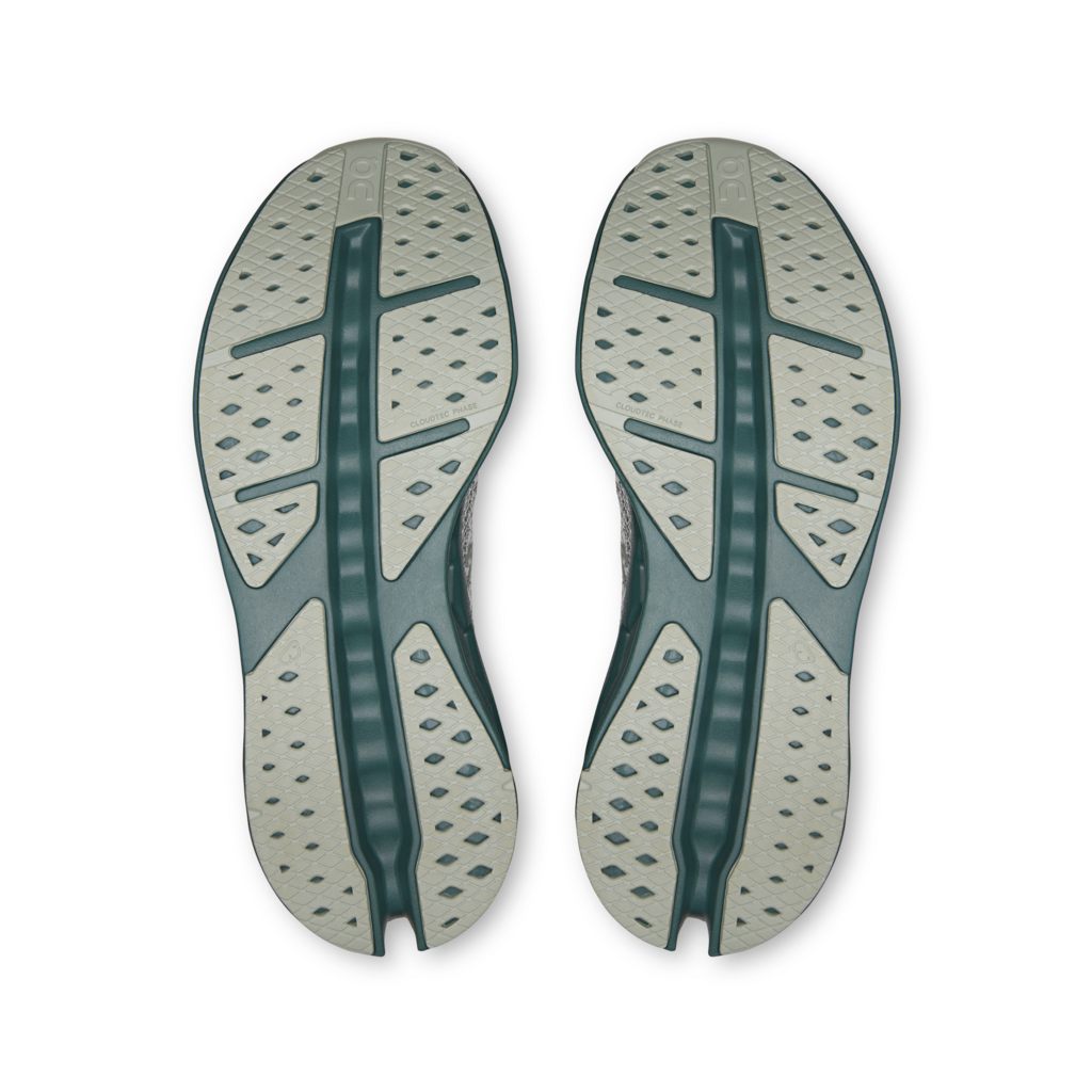 ON Cloudsurfer Max M