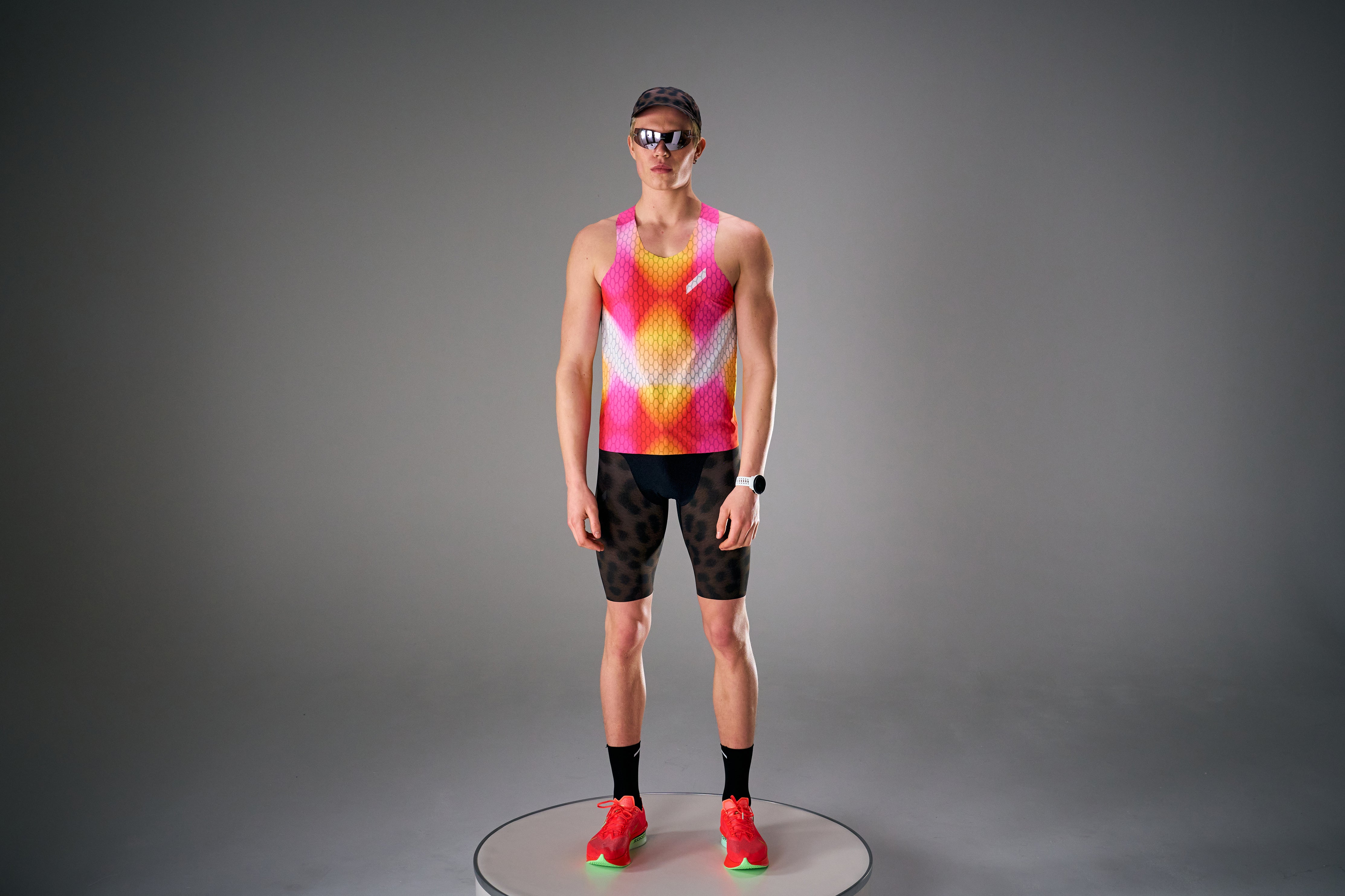 SOAR MEN'S GRAPHENE VEST