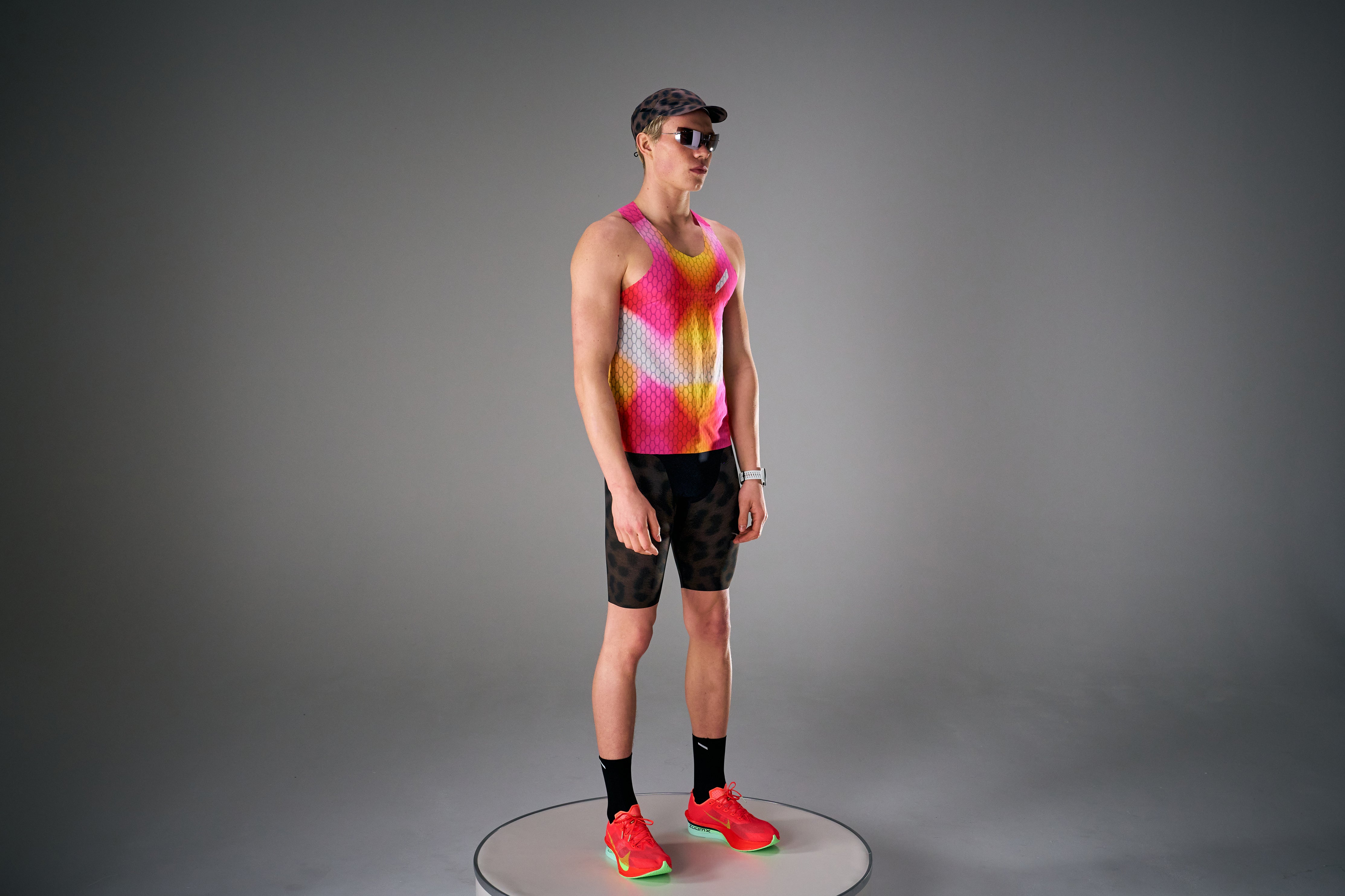 SOAR MEN'S GRAPHENE VEST