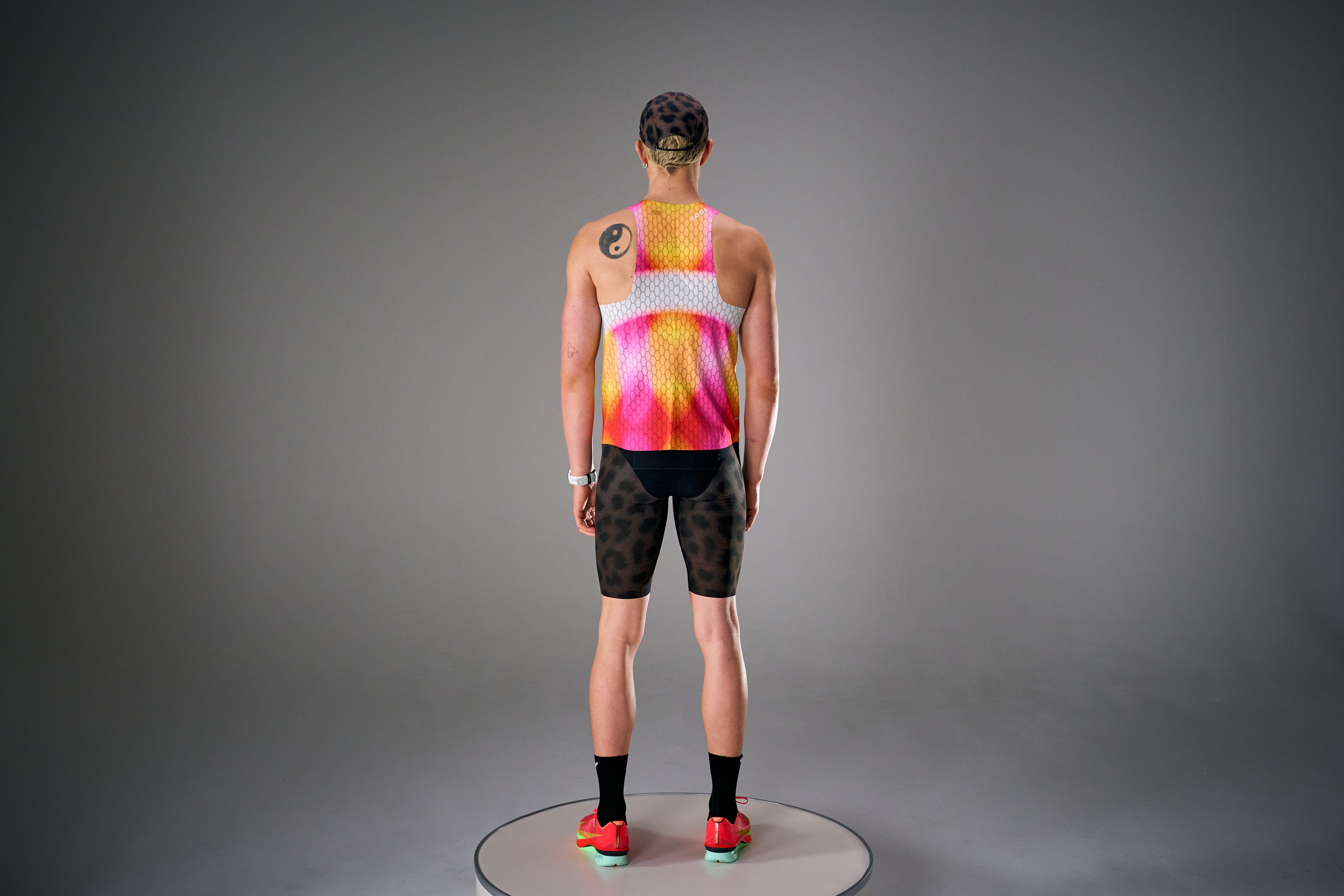 SOAR MEN'S GRAPHENE VEST